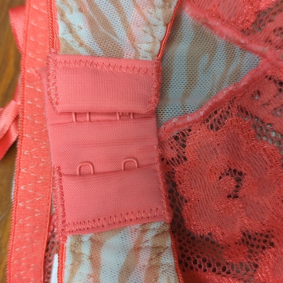 Cabernet Adjustable Garter Belt style 4244 Lace, Zebra NWOT Lingerie Piece - Picture 3 of 8